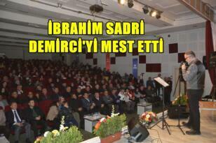 Demirci’de Şiirler Dolu Program Yoğun Katılım İle Gerçekleşti.