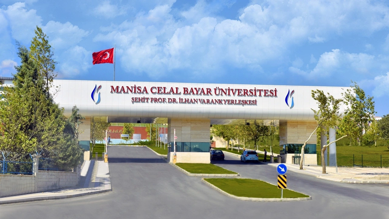 Manisa CBÜ’de Yeni Rektör Prof. Dr. Rana Kibar